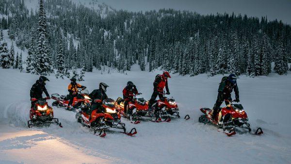 LYNX BRAND OF SNOWMOBILES INTRODUCES NEW PLATFORM, MORE POWER, AND A CONNECTED EXPERIENCE
