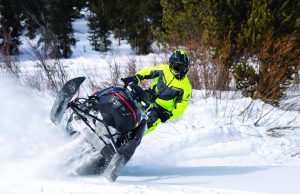 Team LaVallee’s Lieders is Back on Top, Sioux Falls Snocross