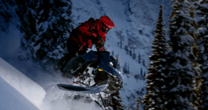 Dominate the Deep Snow with the 2025 Ski-Doo Summit Snowmobile
